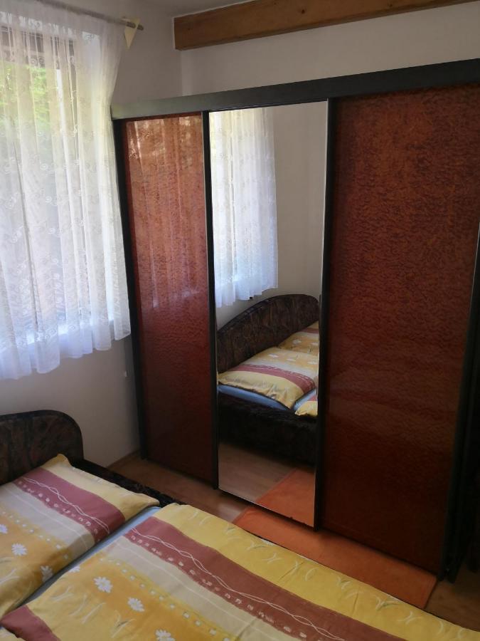 Ubytovani U Machova Jezera - Apartmany - Ludmila Grulisova 多克西 外观 照片