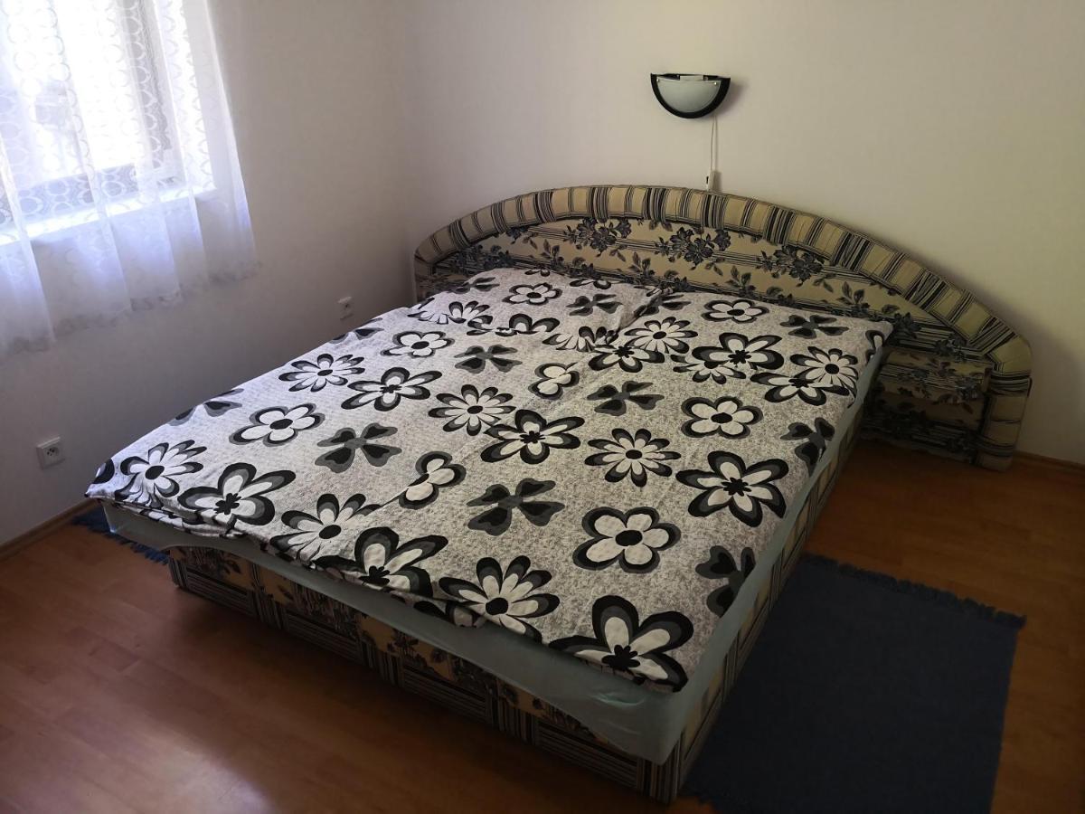 Ubytovani U Machova Jezera - Apartmany - Ludmila Grulisova 多克西 外观 照片