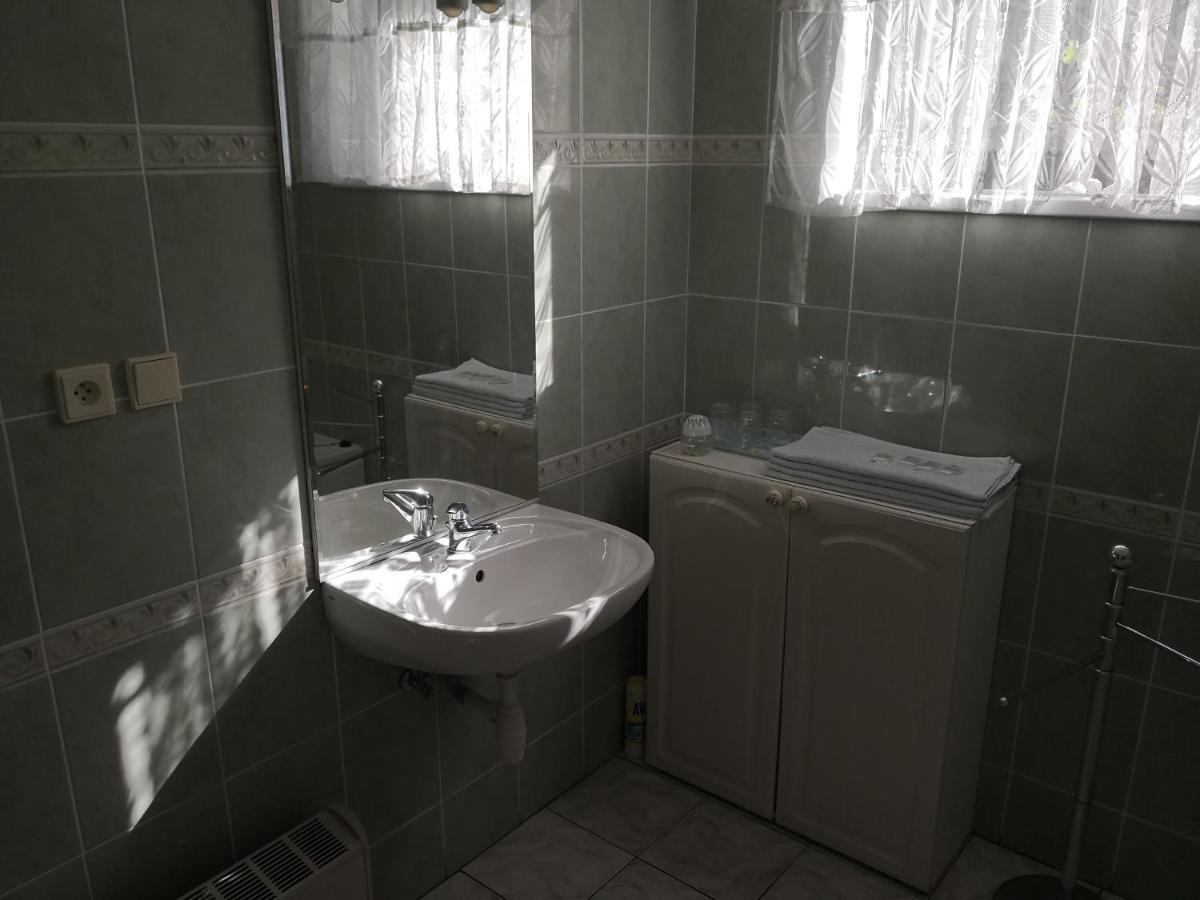 Ubytovani U Machova Jezera - Apartmany - Ludmila Grulisova 多克西 外观 照片