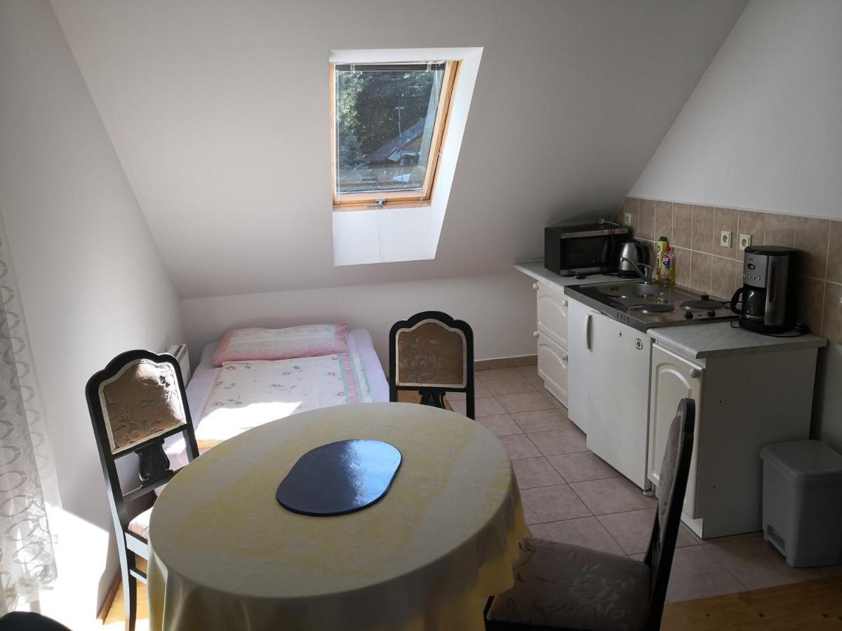 Ubytovani U Machova Jezera - Apartmany - Ludmila Grulisova 多克西 外观 照片
